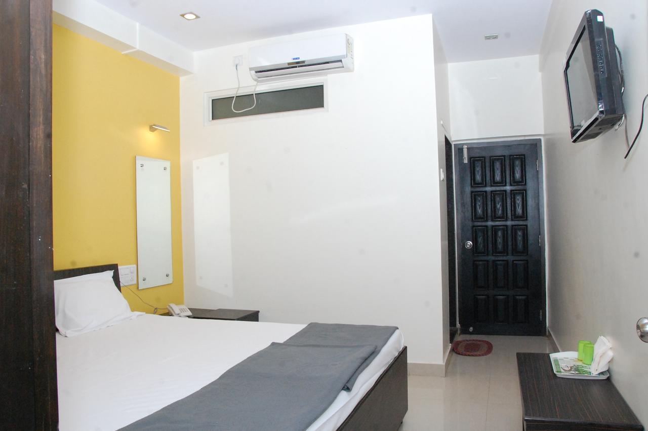 Vitthal Inn Pandharpur Exterior foto